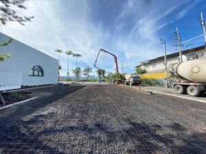 รับเทพื้นโรงงานบางกะปิ