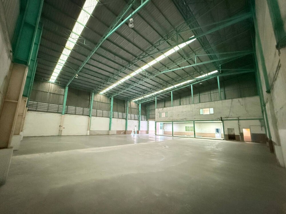 รับเทพื้นโรงงานพระโขนง