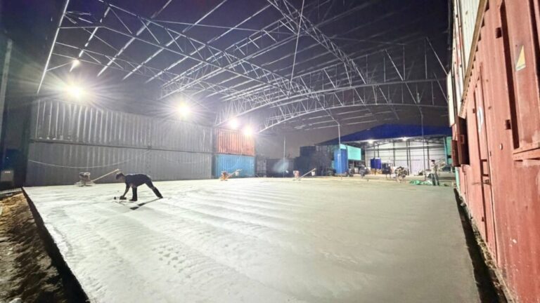 เทพื้นคอนกรีตลาดกระบัง