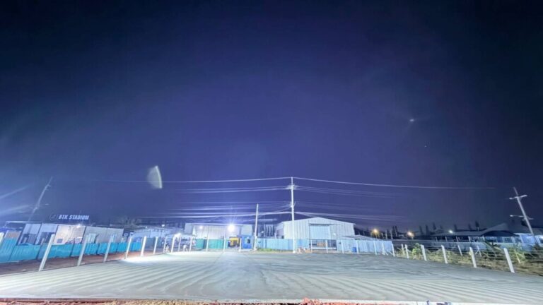 รับเทพื้นปูนบางปู